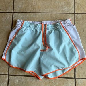 ⚡️Nike Women’s Running Shorts size M